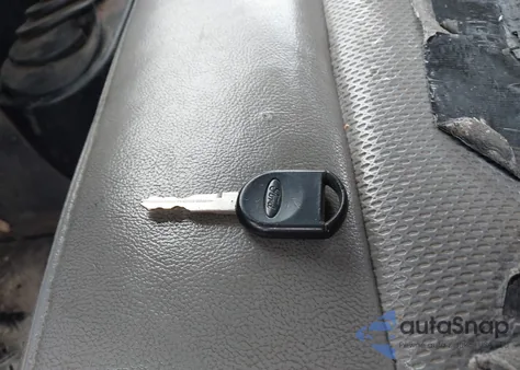 2008 Ford F-150 Stx/Xl/Xlt z USA, uszkodzony, nr VIN 1FTRF14W98KD44209